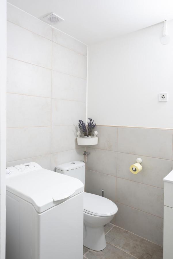 Appartement Free Parking - Dob50 Spacious - 2 Separate Bedroom, 5 People, Ac, Wifi