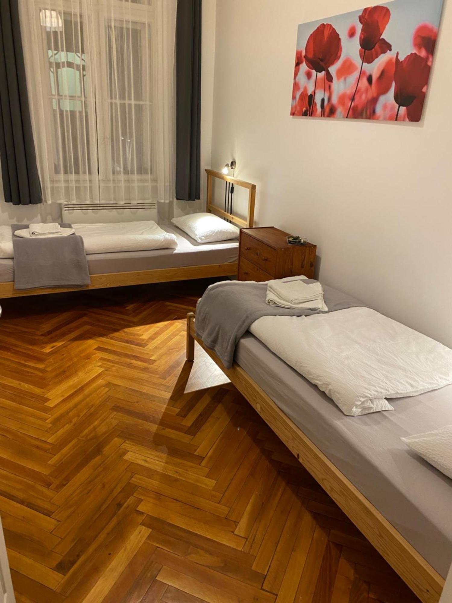 Free Parking - Dob50 Spacious - 2 Separate Bedroom, 5 People, Ac, Wifi Appartement Budapest