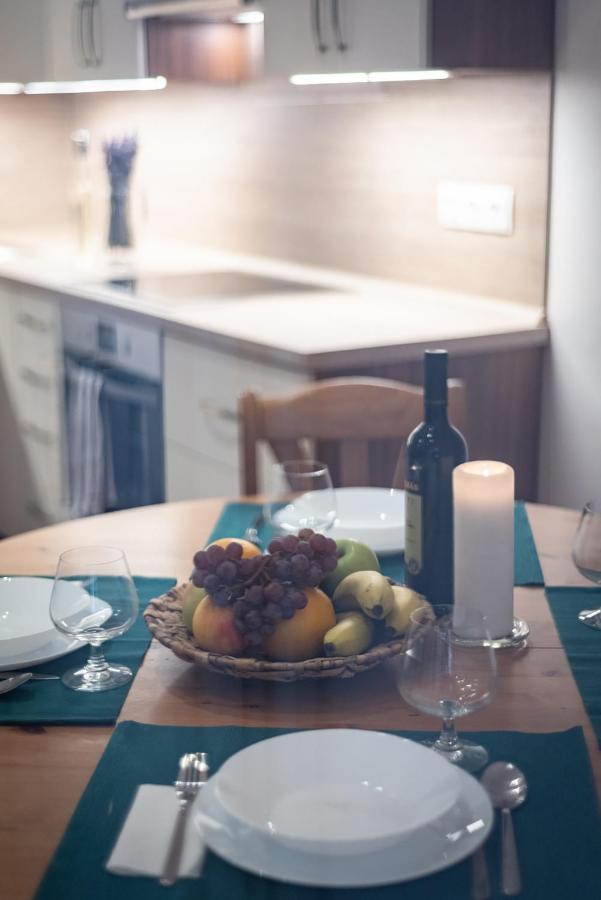 Free Parking - Dob50 Spacious - 2 Separate Bedroom, 5 People, Ac, Wifi דירה *